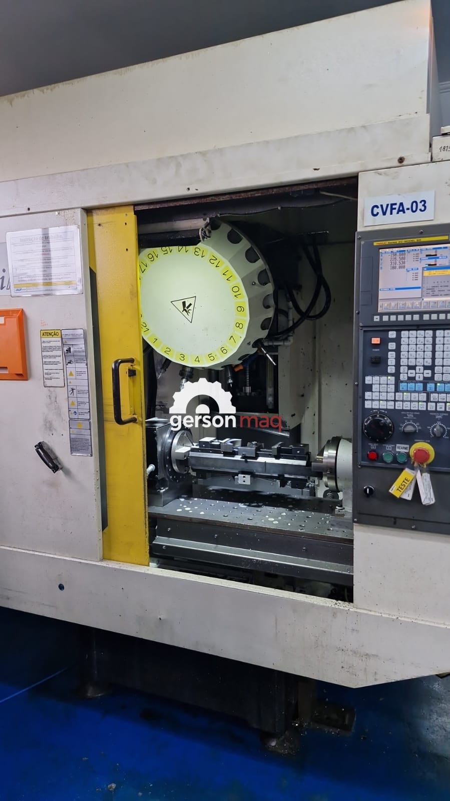CENTRO DE USINAGEM HIGH SPEED FANUC - ROBODRILL T14iF ano 2015 - com 4 EIXO